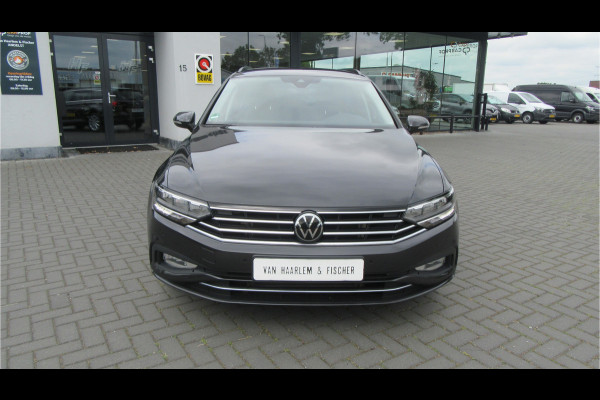 Volkswagen Passat Variant 1.5 TSI 150PK DSG Comfort, Navi, El. Trekhaak, Carplay