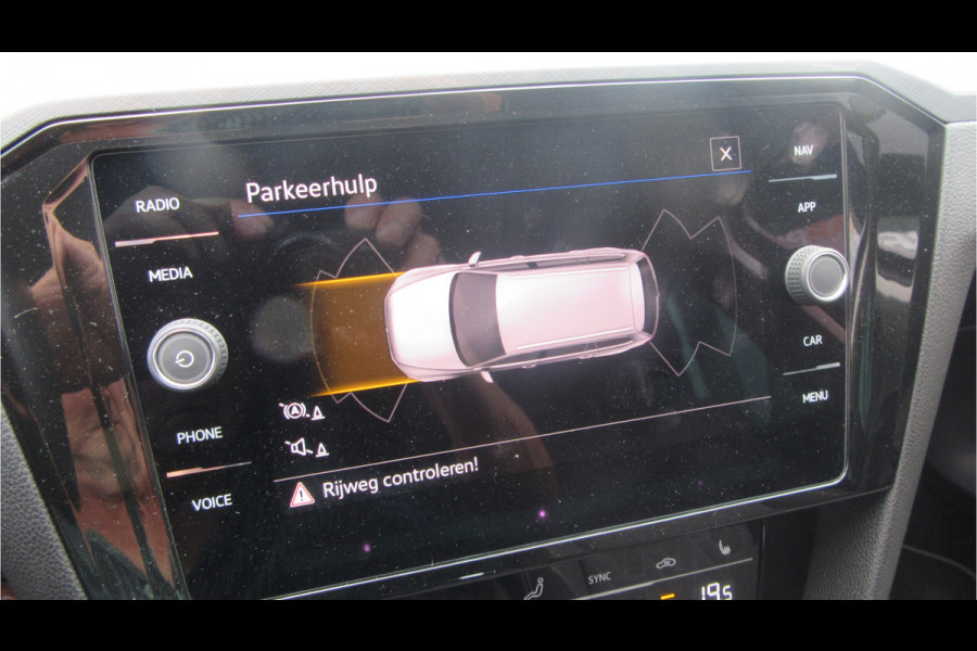 Volkswagen Passat Variant 1.5 TSI 150PK DSG Comfort, Navi, El. Trekhaak, Carplay