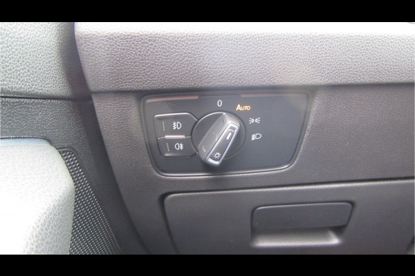 Volkswagen Passat Variant 1.5 TSI 150PK DSG Comfort, Navi, El. Trekhaak, Carplay