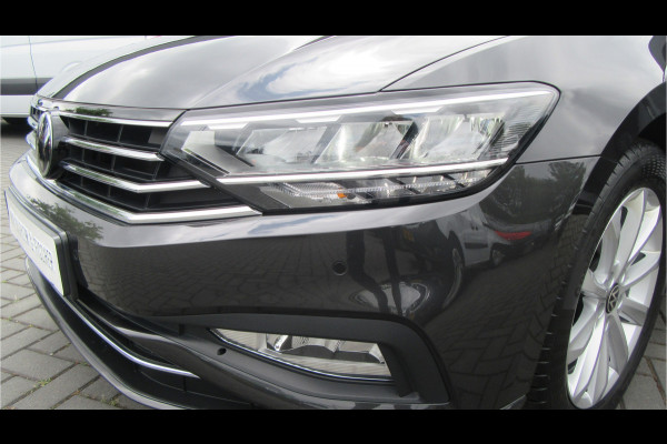 Volkswagen Passat Variant 1.5 TSI 150PK DSG Comfort, Navi, El. Trekhaak, Carplay