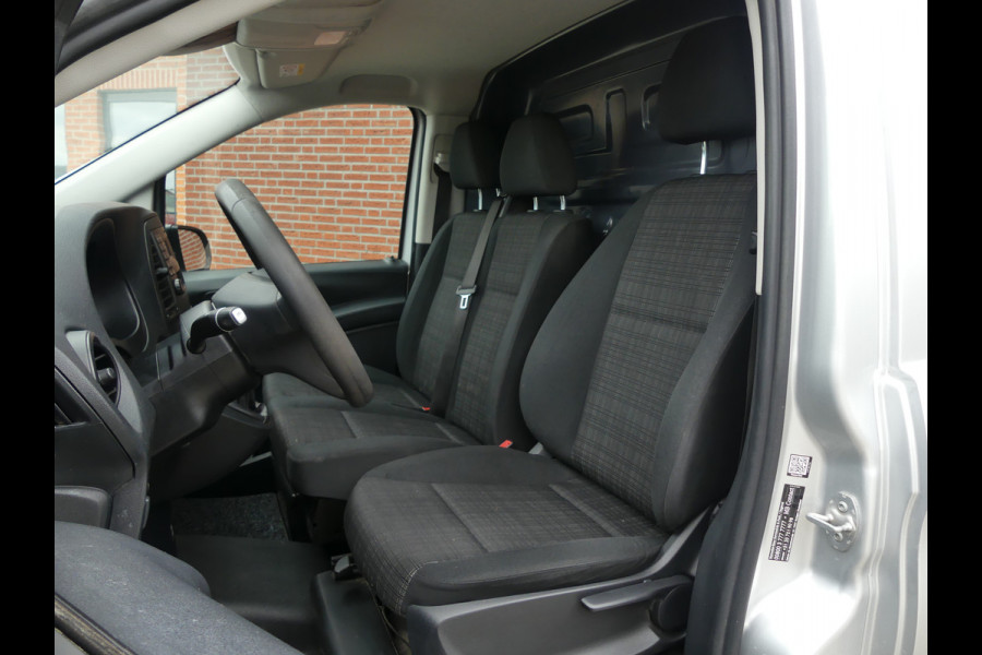 Mercedes-Benz Vito 111 CDI Lang Airco/Trekhaak/SIde bars