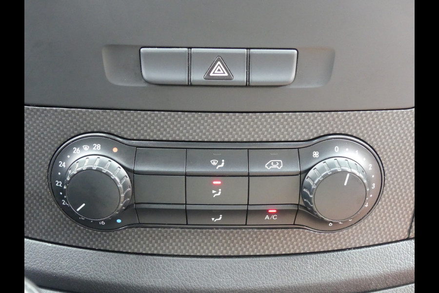 Mercedes-Benz Vito 111 CDI Lang Airco/Trekhaak/SIde bars