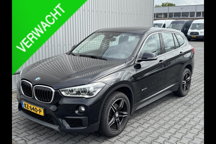 BMW X1 sDrive18i Centennial Executive*NAVI*SPORTSTOEL*ECC