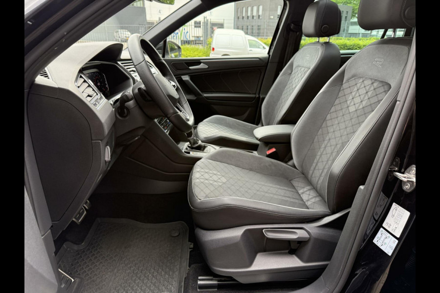 Volkswagen Tiguan 1.4 TSI eHybrid R-Line PANORAMADAK +TREKHAAK