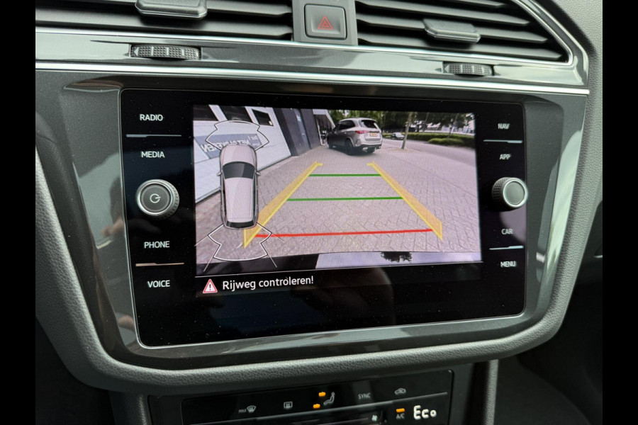 Volkswagen Tiguan 1.4 TSI eHybrid R-Line PANORAMADAK +TREKHAAK