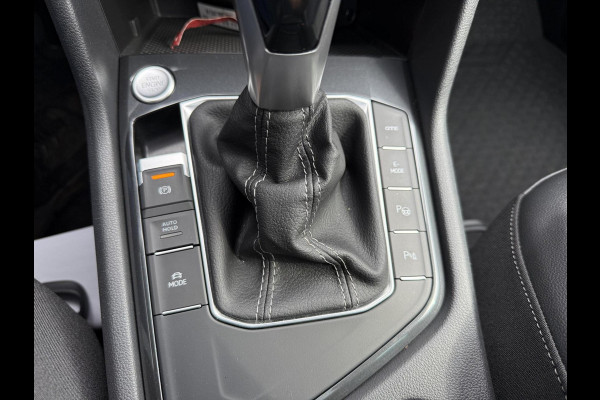 Volkswagen Tiguan 1.4 TSI eHybrid R-Line PANORAMADAK +TREKHAAK
