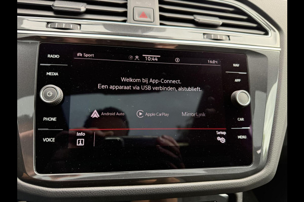 Volkswagen Tiguan 1.4 TSI eHybrid R-Line PANORAMADAK +TREKHAAK