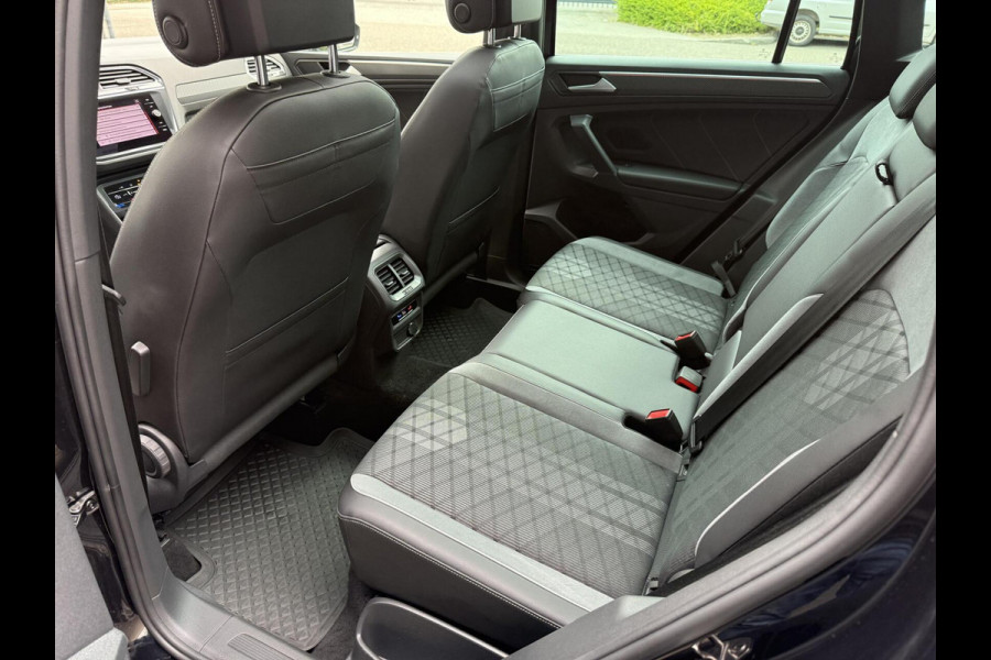 Volkswagen Tiguan 1.4 TSI eHybrid R-Line PANORAMADAK +TREKHAAK
