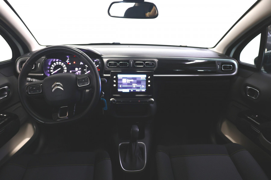 Citroën C3 1.2 PureTech Shine PANO"
