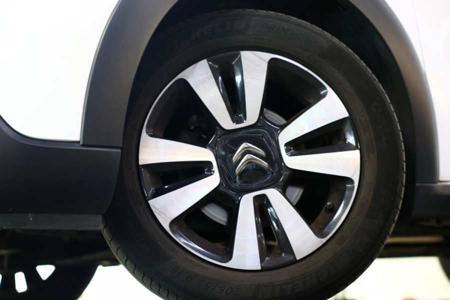 Citroën C3 1.2 PureTech Shine PANO"