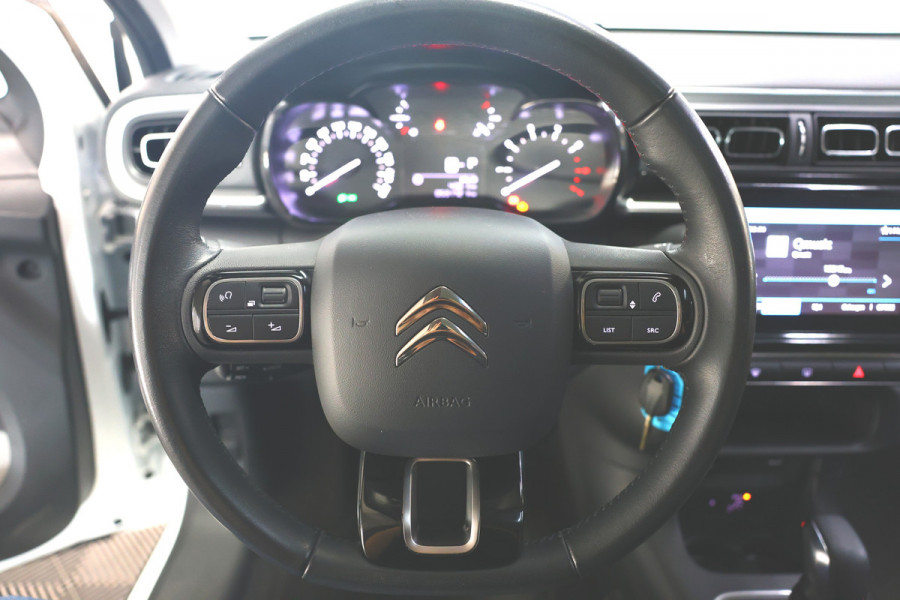 Citroën C3 1.2 PureTech Shine PANO"