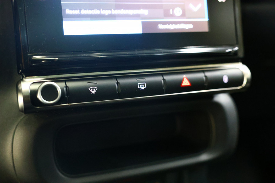 Citroën C3 1.2 PureTech Shine PANO"