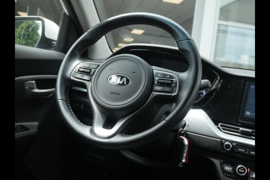 Kia Niro 1.6 GDi Hybrid ComfortLine | Trekhaak | Carplay | Camera | Clima |