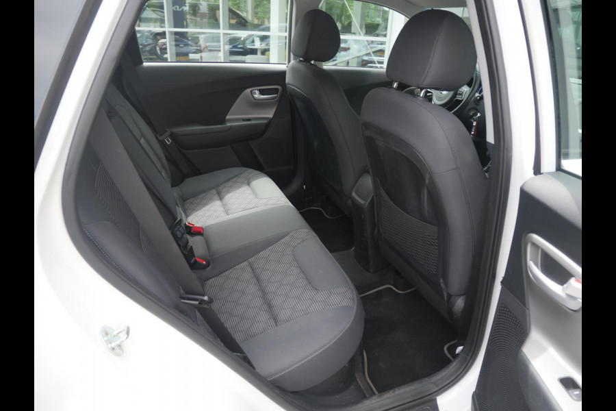 Kia Niro 1.6 GDi Hybrid ComfortLine | Trekhaak | Carplay | Camera | Clima |