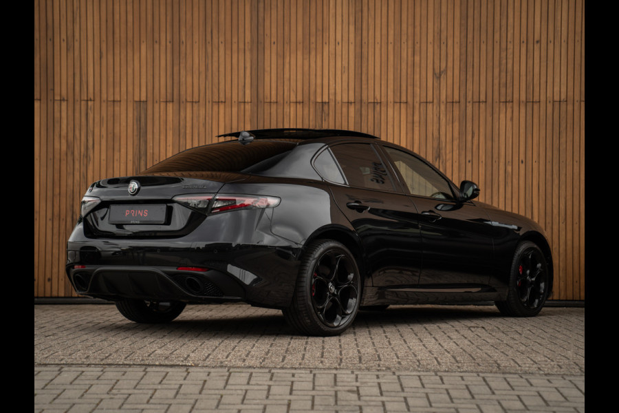Alfa Romeo Giulia 2.0T 280pk GME AWD Competizione Q4 MY24 | Full option! | Pano-dak | Harman/Kardon | Adapt. cruise | CarPlay