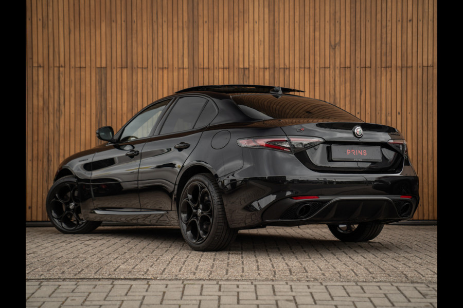 Alfa Romeo Giulia 2.0T 280pk GME AWD Competizione Q4 MY24 | Full option! | Pano-dak | Harman/Kardon | Adapt. cruise | CarPlay