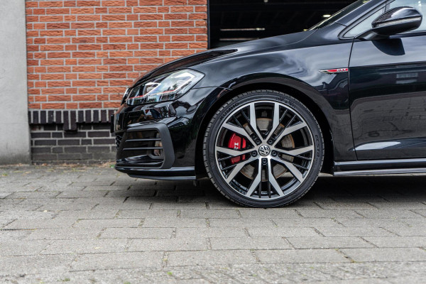 Volkswagen Golf 2.0 TSI GTI Performance Pano / ACC / Camera