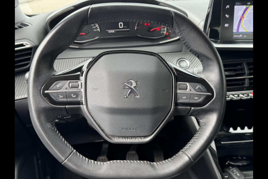 Peugeot 2008 1.2 PT GT-line Allure 131PK - Navigatie I LED/PDC I Achteruitrij camera I Airco I Sport velgen I Dealer onderhouden