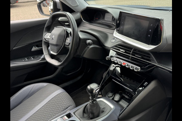 Peugeot 2008 1.2 PT GT-line Allure 131PK - Navigatie I LED/PDC I Achteruitrij camera I Airco I Sport velgen I Dealer onderhouden