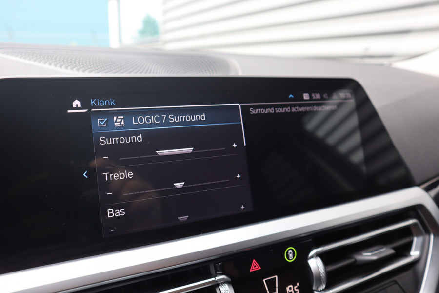 BMW 3 Serie Touring 330e Sportline Harman Kardon / Camera / Trekhaak /