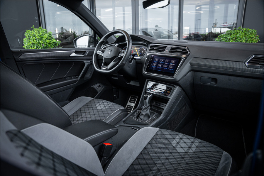 Volkswagen Tiguan 1.5 TSI R-Line Business+ - R Line | Panorama | Elek. Trekhaak | ACC | Camera