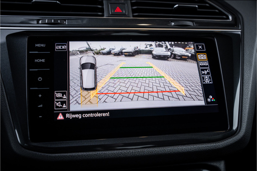 Volkswagen Tiguan 1.5 TSI R-Line Business+ - R Line | Panorama | Elek. Trekhaak | ACC | Camera