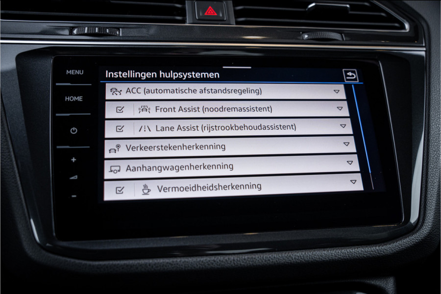 Volkswagen Tiguan 1.5 TSI R-Line Business+ - R Line | Panorama | Elek. Trekhaak | ACC | Camera