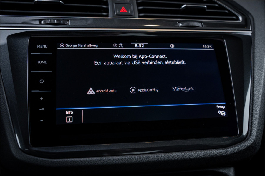 Volkswagen Tiguan 1.5 TSI R-Line Business+ - R Line | Panorama | Elek. Trekhaak | ACC | Camera