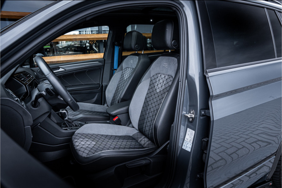 Volkswagen Tiguan 1.5 TSI R-Line Business+ - R Line | Panorama | Elek. Trekhaak | ACC | Camera