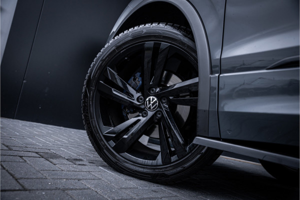 Volkswagen Tiguan 1.5 TSI R-Line Business+ - R Line | Panorama | Elek. Trekhaak | ACC | Camera