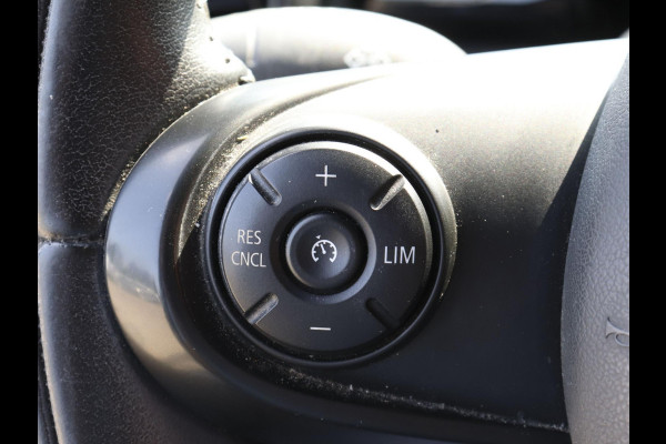 MINI Mini 1.5 One Automaat Business Edition | Navigatie | PDC | Cruise Control | Airco | 17" Lichtmetalen velgen | 5-Deurs