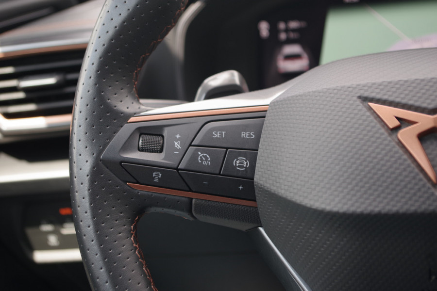 CUPRA Formentor 1.4 e-Hybrid VZ Performance PHEV, Groot-Navigatie, Adap. Cruise Control, Camera