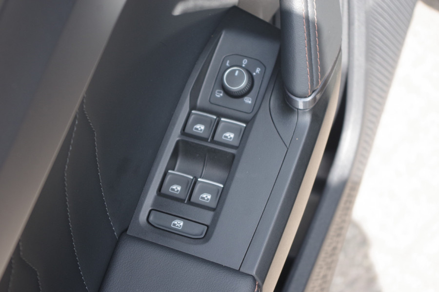 CUPRA Formentor 1.4 e-Hybrid VZ Performance PHEV, Groot-Navigatie, Adap. Cruise Control, Camera