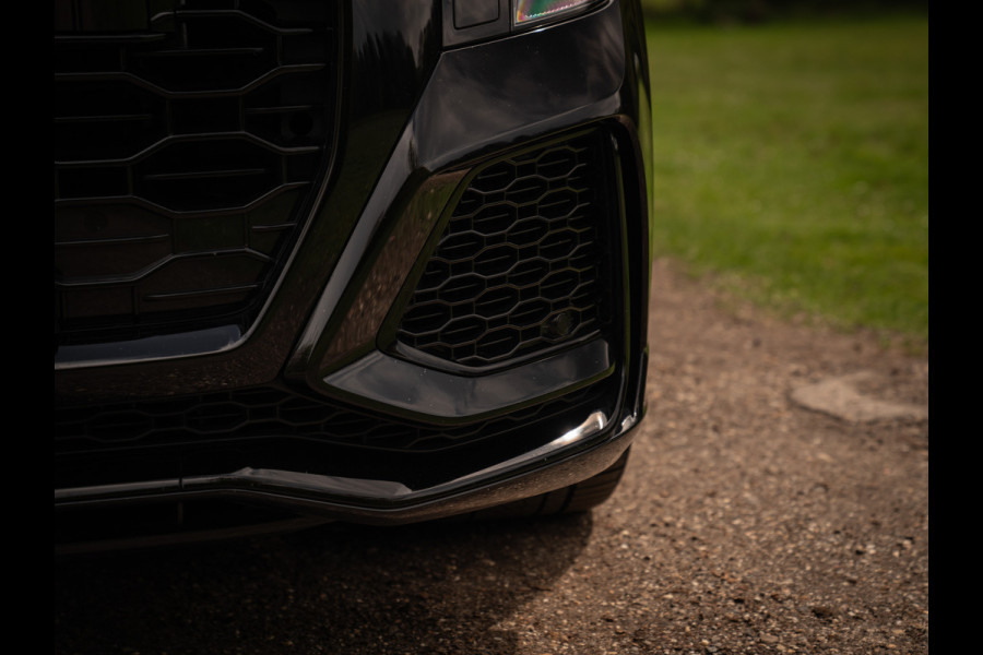 Audi RS Q8 Quattro | Akrapovic | B&O | Stoelventilatie | Pano-dak | Massage | Head-up | Adapt. cruise | Fabrieksgarantie 2027