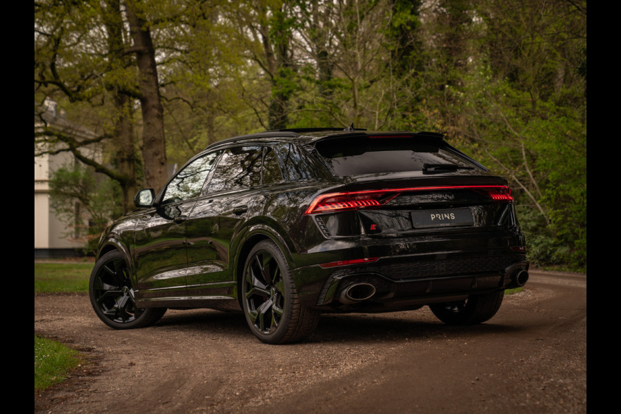 Audi RS Q8 Quattro | Akrapovic | B&O | Stoelventilatie | Pano-dak | Massage | Head-up | Adapt. cruise | Fabrieksgarantie 2027