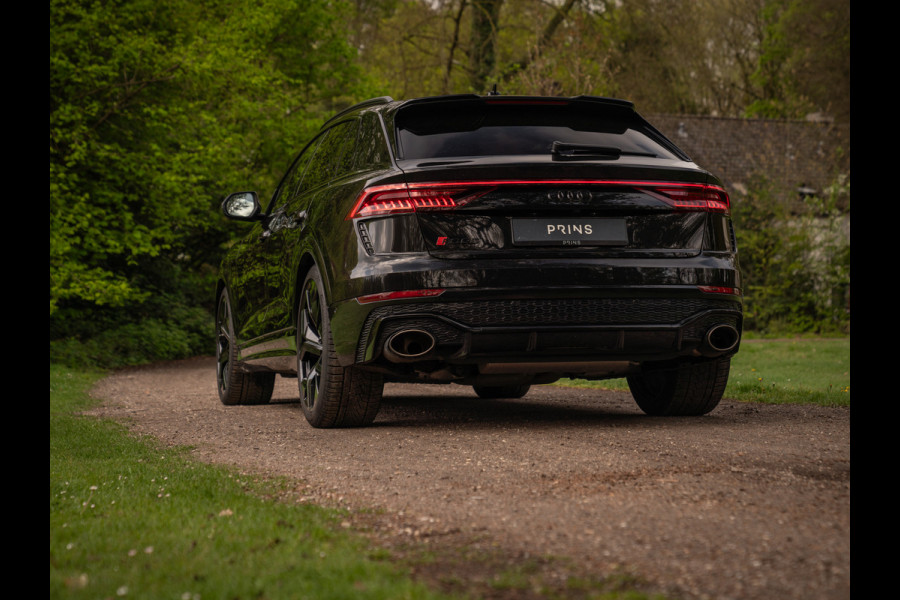 Audi RS Q8 Quattro | Akrapovic | B&O | Stoelventilatie | Pano-dak | Massage | Head-up | Adapt. cruise | Fabrieksgarantie 2027