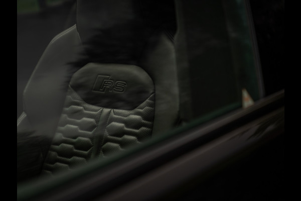 Audi RS Q8 Quattro | Akrapovic | B&O | Stoelventilatie | Pano-dak | Massage | Head-up | Adapt. cruise | Fabrieksgarantie 2027