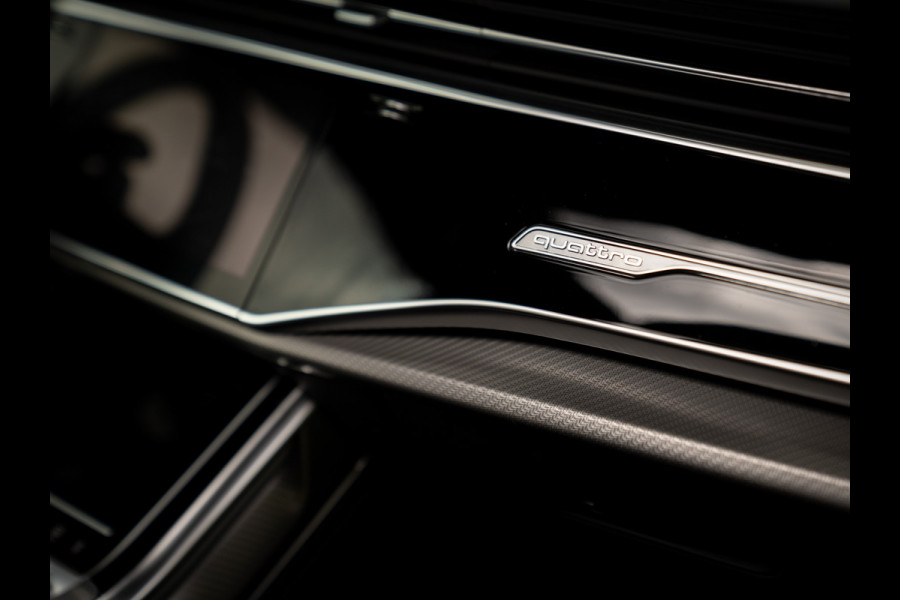 Audi RS Q8 Quattro | Akrapovic | B&O | Stoelventilatie | Pano-dak | Massage | Head-up | Adapt. cruise | Fabrieksgarantie 2027