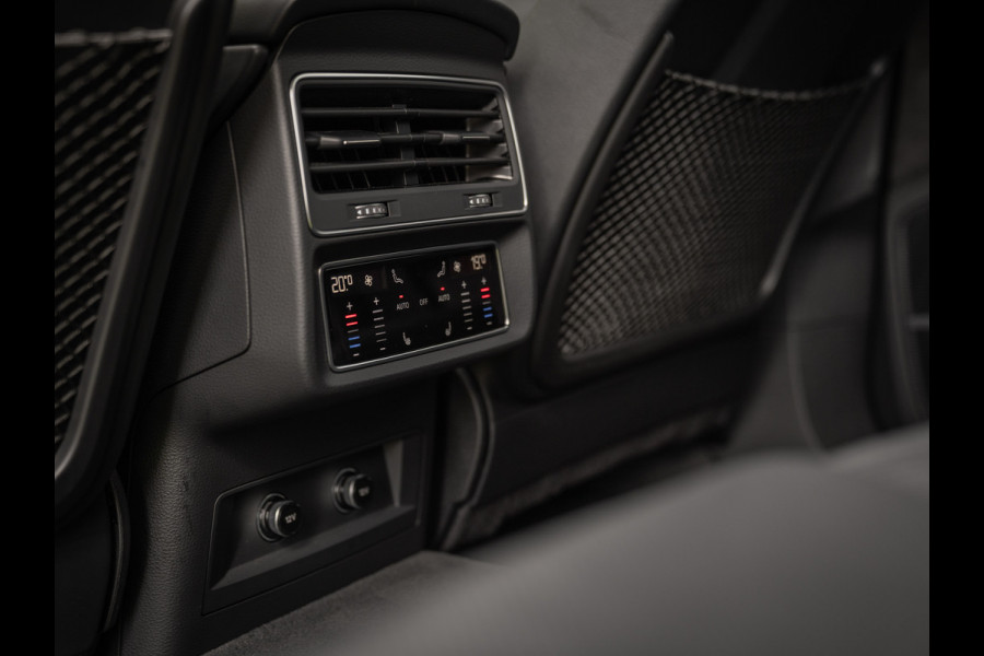 Audi RS Q8 Quattro | Akrapovic | B&O | Stoelventilatie | Pano-dak | Massage | Head-up | Adapt. cruise | Fabrieksgarantie 2027