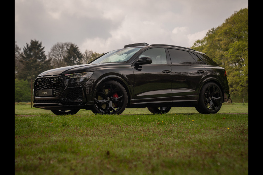 Audi RS Q8 Quattro | Akrapovic | B&O | Stoelventilatie | Pano-dak | Massage | Head-up | Adapt. cruise | Fabrieksgarantie 2027