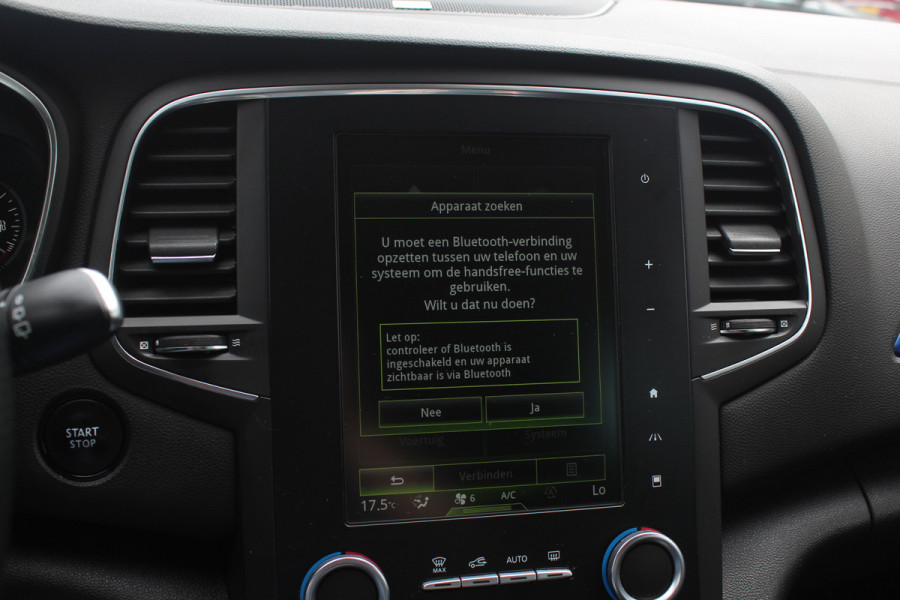 Renault MEGANE Estate 1.2 TCe GT-Line / Trekhaak / Camera / Bose / Keyless / 17'' / Navigatie / Getint glas / Dodehoek / DAB / Cruise Control