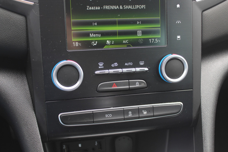 Renault MEGANE Estate 1.2 TCe GT-Line / Trekhaak / Camera / Bose / Keyless / 17'' / Navigatie / Getint glas / Dodehoek / DAB / Cruise Control