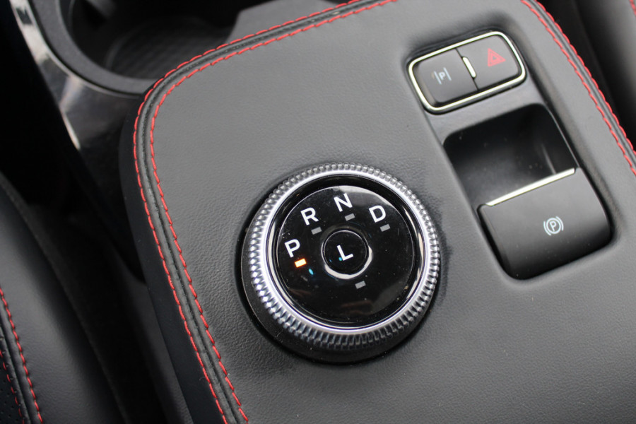 Ford Mustang Mach-E Extended First Edition AWD 98 kWh / Glascoating / Panoramadak / Camera / Leder / 19'' / B&O / Keyless / DAB / Dodehoek / ACC / Navigatie / Sfeerverlichting / Stoelverwarming