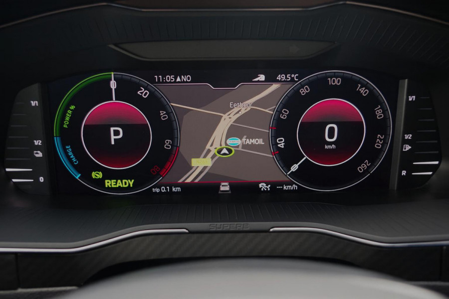 Škoda Superb Combi 1.4 TSI iV 218 PK Sportline Bns, Panoramadak, 360° Camera, Memory, 4x Stoelverwarming