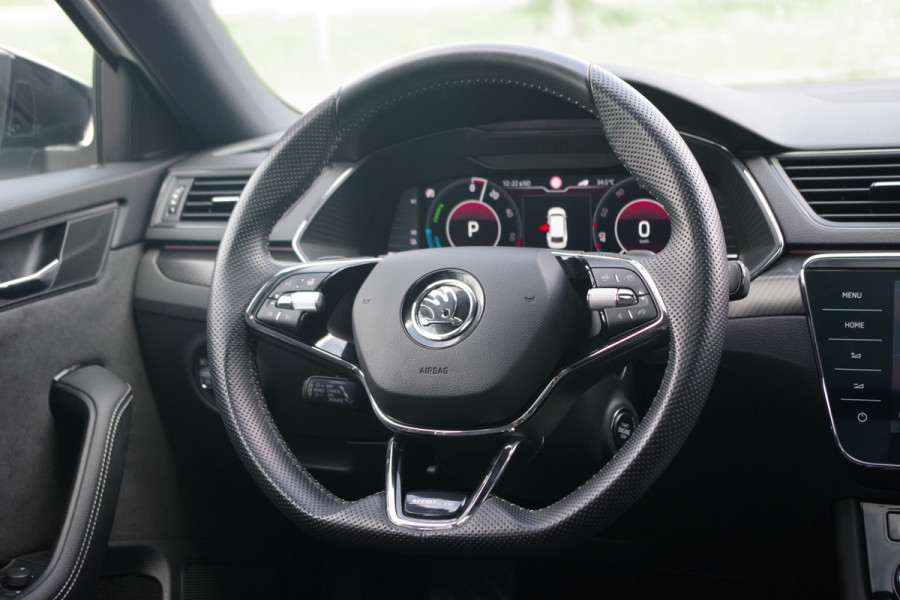 Škoda Superb Combi 1.4 TSI iV 218 PK Sportline Bns, Panoramadak, 360° Camera, Memory, 4x Stoelverwarming
