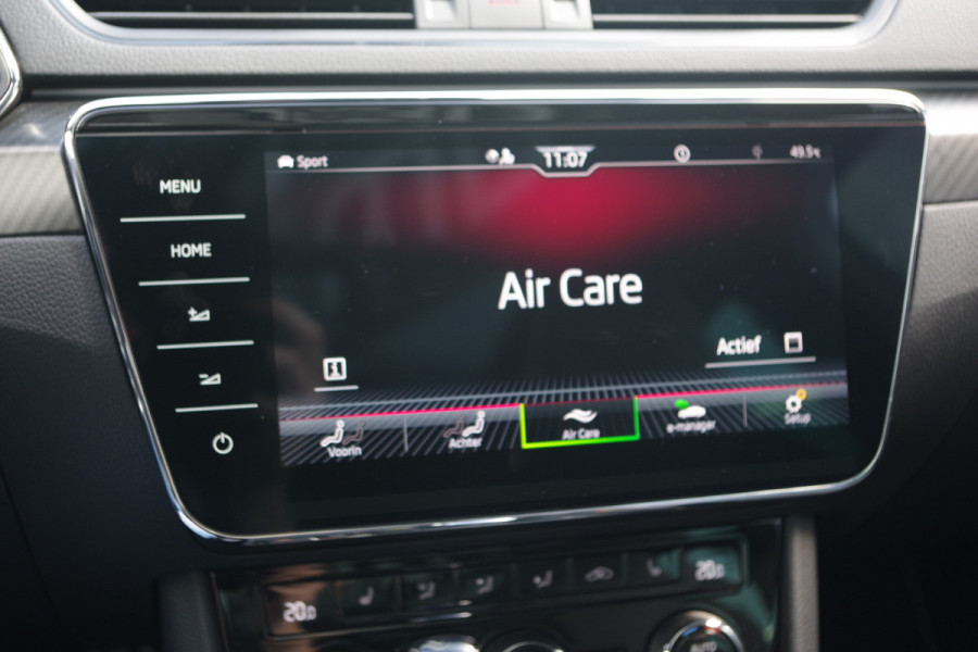 Škoda Superb Combi 1.4 TSI iV 218 PK Sportline Bns, Panoramadak, 360° Camera, Memory, 4x Stoelverwarming