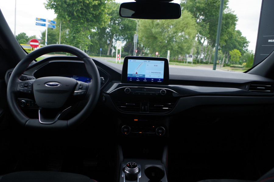 Ford Kuga 2.5 PHEV 225 PK ST-Line X, Trekhaak, Adap. Cruise Control, Winterpakket, 19" LM, Camera, 4x Stoelverwarming
