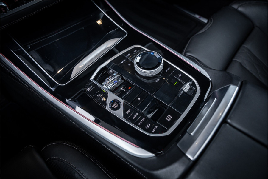 BMW X5 xDrive50e Launch Edition - M Sport | Massage | H&K | Elek. Trekhaak | 360 Camera