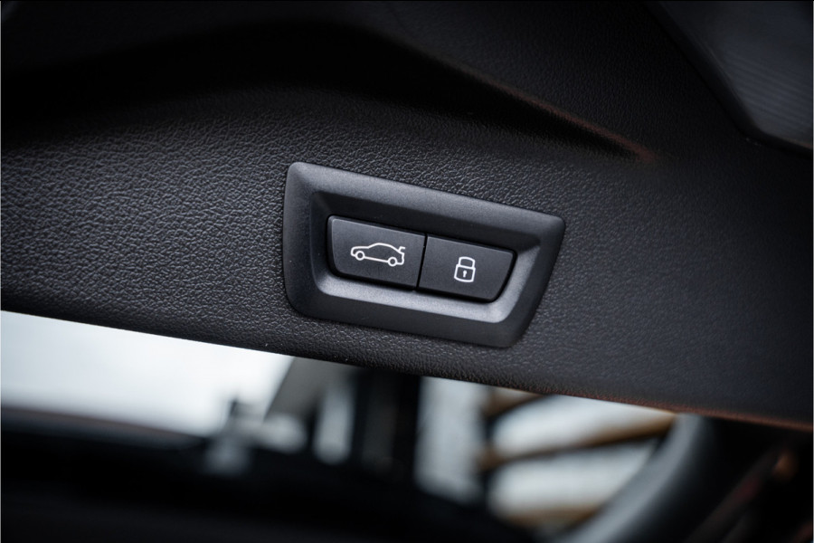 BMW X5 xDrive50e Launch Edition - M Sport | Massage | H&K | Elek. Trekhaak | 360 Camera