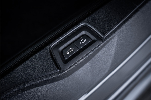 BMW X5 xDrive50e Launch Edition - M Sport | Massage | H&K | Elek. Trekhaak | 360 Camera